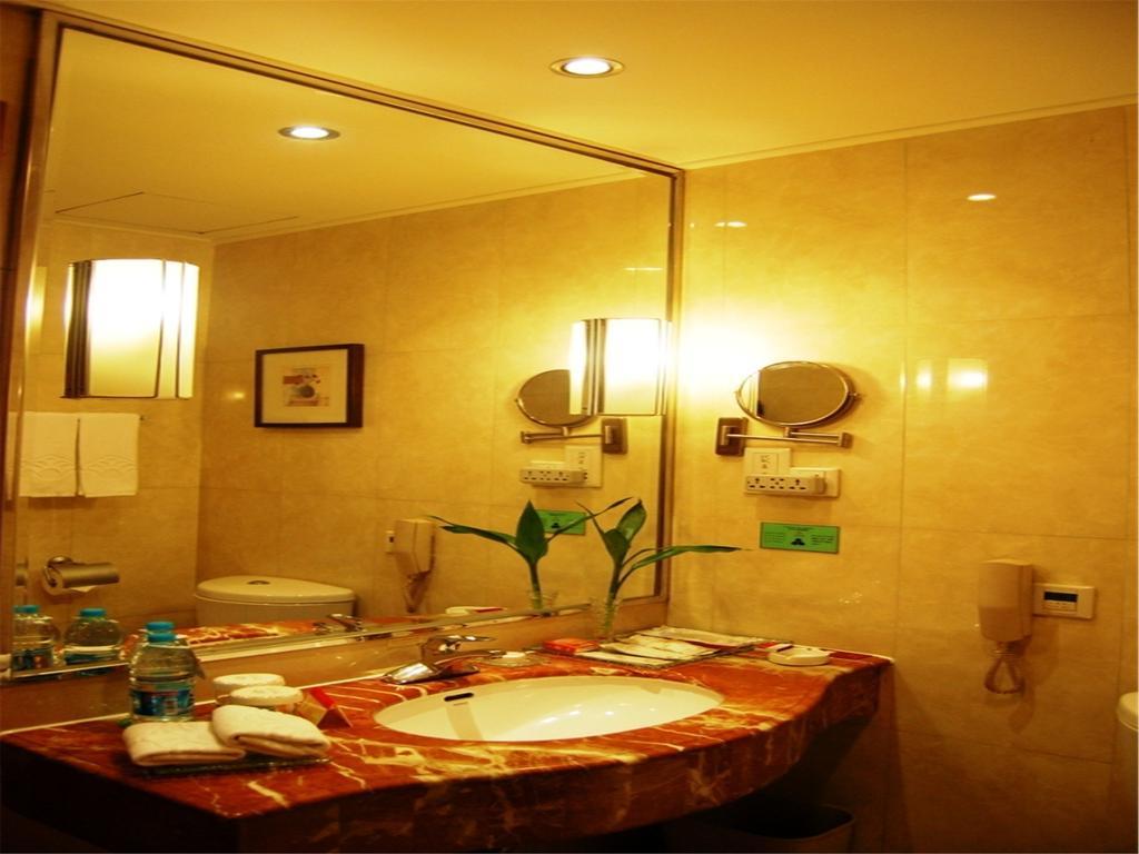 Guangdong Pearl Garden Hotel Гуанджоу Екстериор снимка
