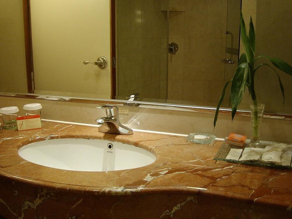 Guangdong Pearl Garden Hotel Гуанджоу Екстериор снимка